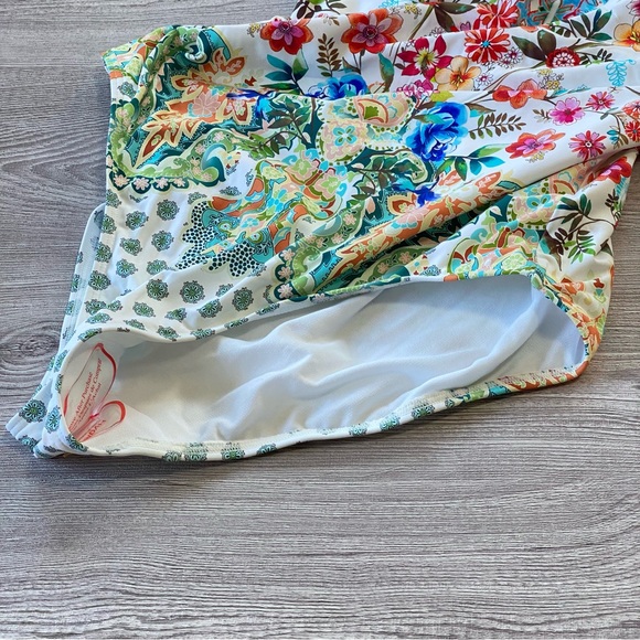 NWT Johnny Was Dreamer V-Neck One-Piece Swimsuit Size XL - Picture 7 of 11